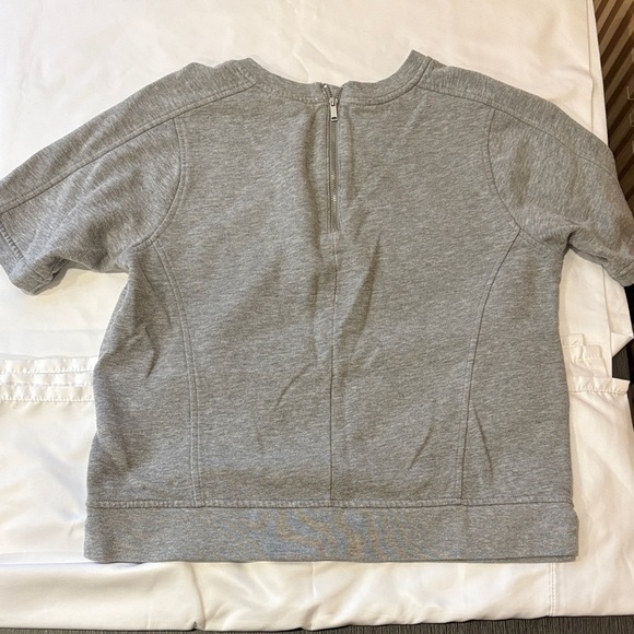 Banana Republic Heather Gray Knit Top - Picture 3 of 3